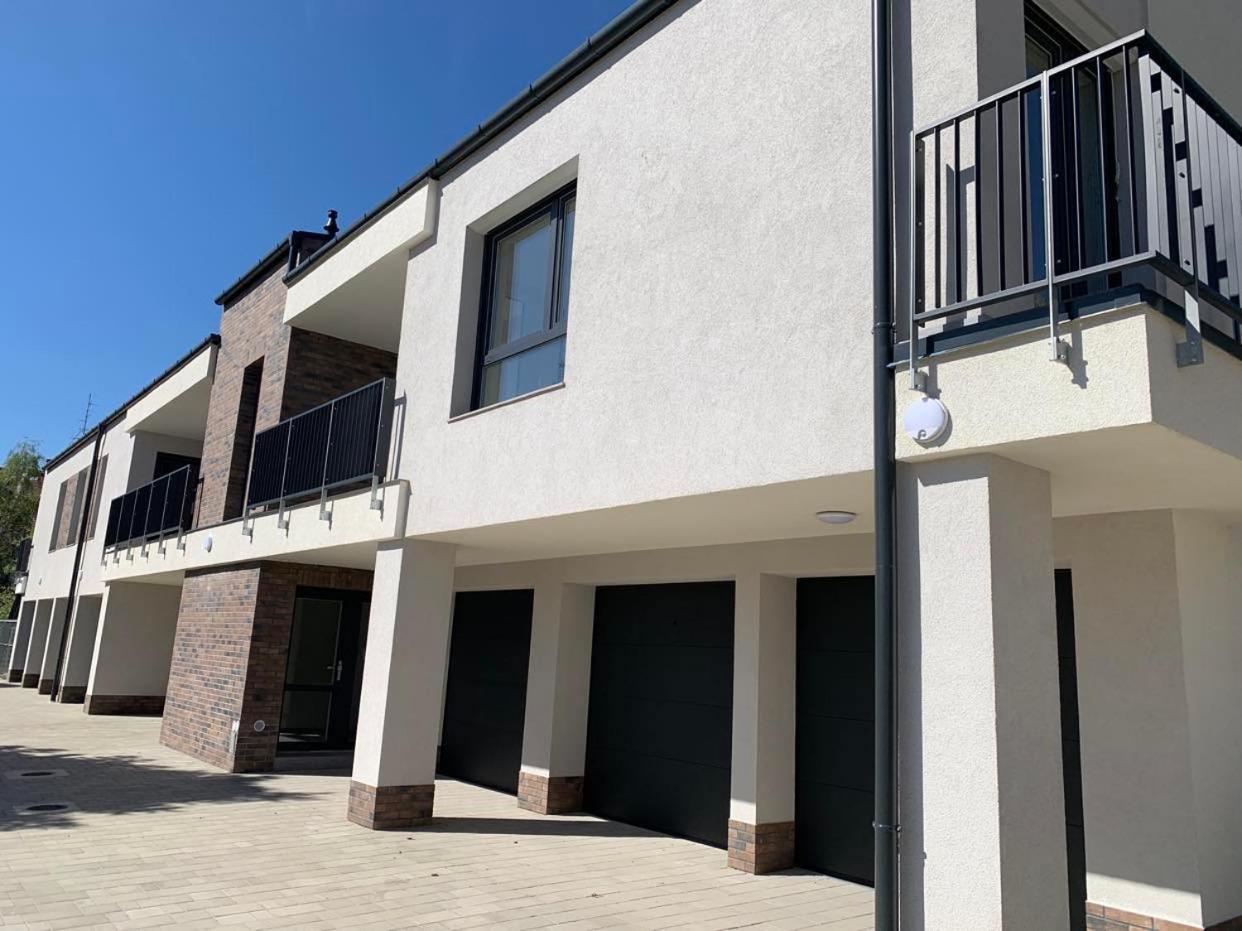 Hexagon Apartman Szeged Bagian luar foto